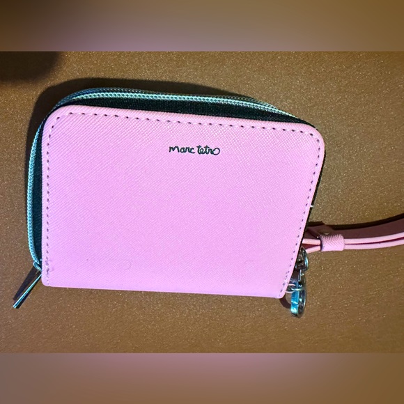 NWOT Marc Tetro, Pink Yorkie Print Wallet. - Picture 3 of 4